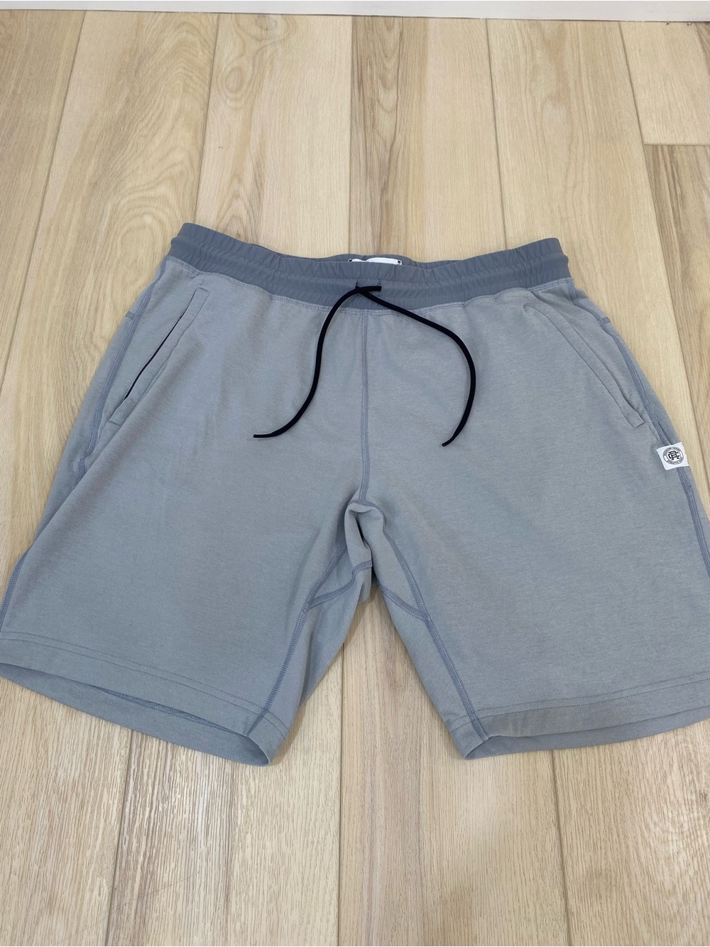 Reigning Champ Men’s XXL Grey Sweatshorts Midweight Athletic